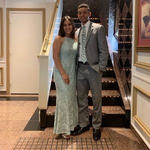 LULU’S wedding guest dress in MINT